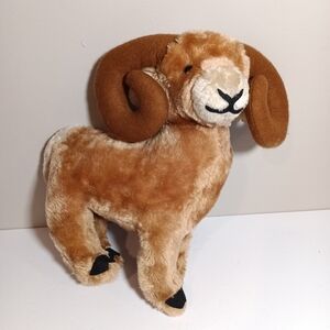 Dakin Plush 1973 Vintage Mountain Goat Ram Curly Horn Stuffed animal Lifelike